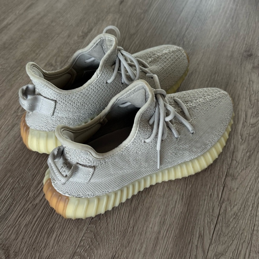 Adidas Yeezy Boost 350 V2 Sesame